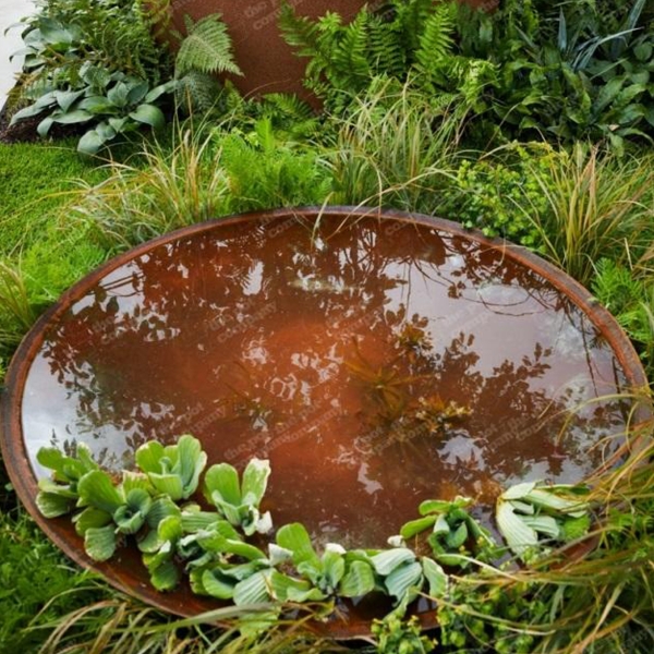 steel water bowl